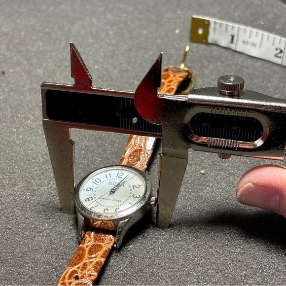 Ladies Ecclissi Sterling Siver 23183 MOP Dial Quartz Watch w/ Leather Strap - Picture 7 of 7